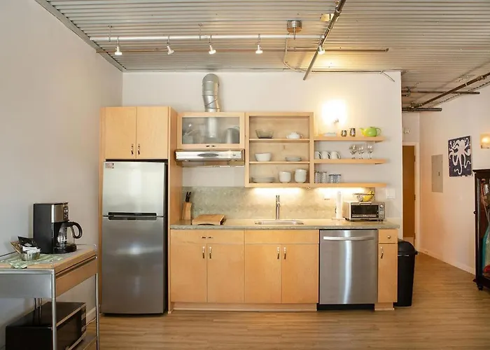 90 San Luis Street Unit A