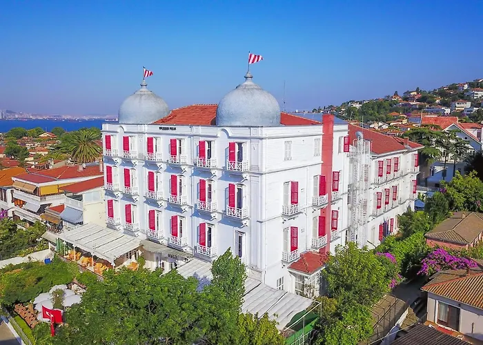 Bueyuekada Splendid Palace Hotel