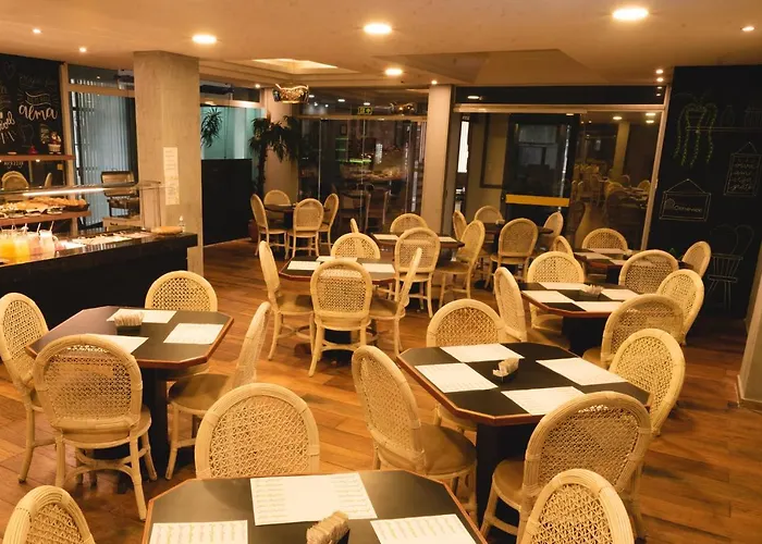 Geneviee Palace Hotel