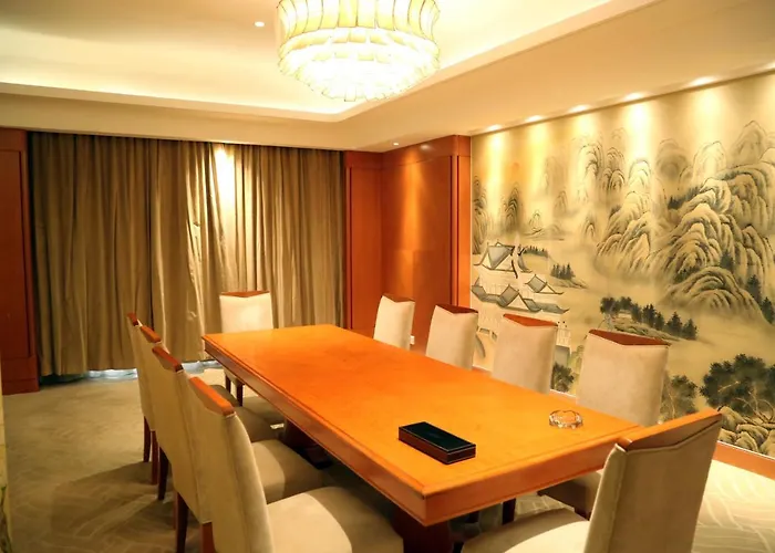 Huaguoshan Hotel