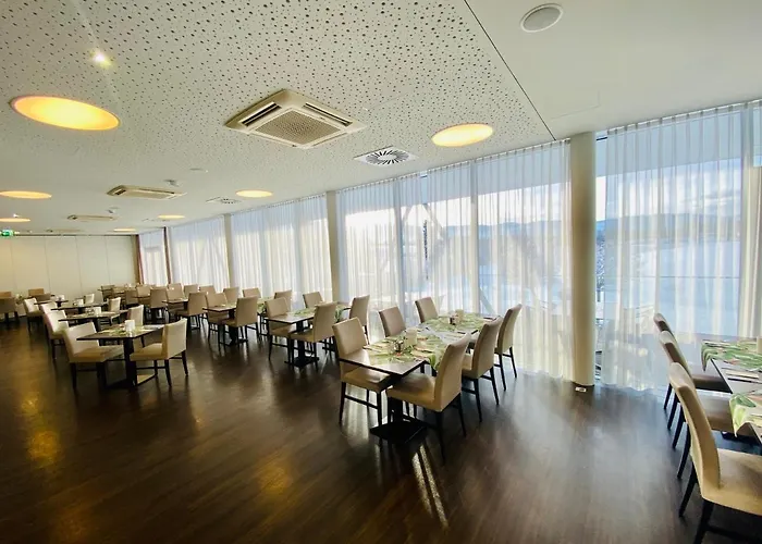 Mt Hotel