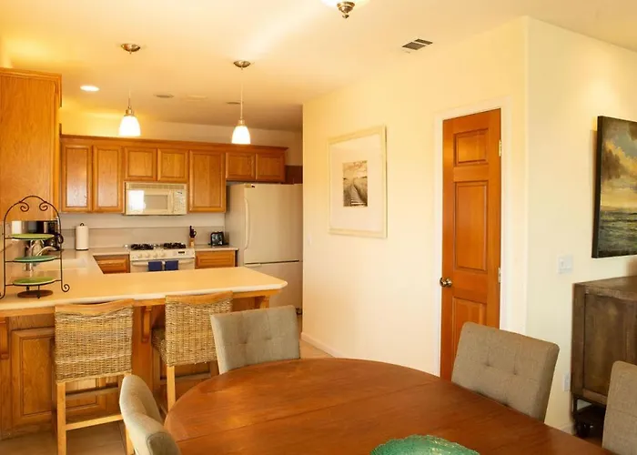 90 San Luis Street Unit C