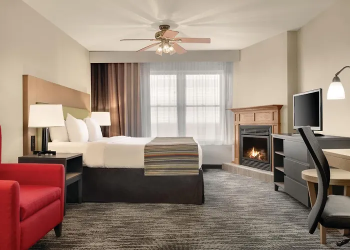 Country Inn & Suites By Radisson, Galena, Il