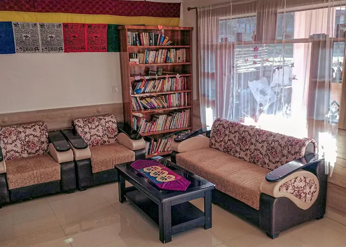 Sakura Guest House