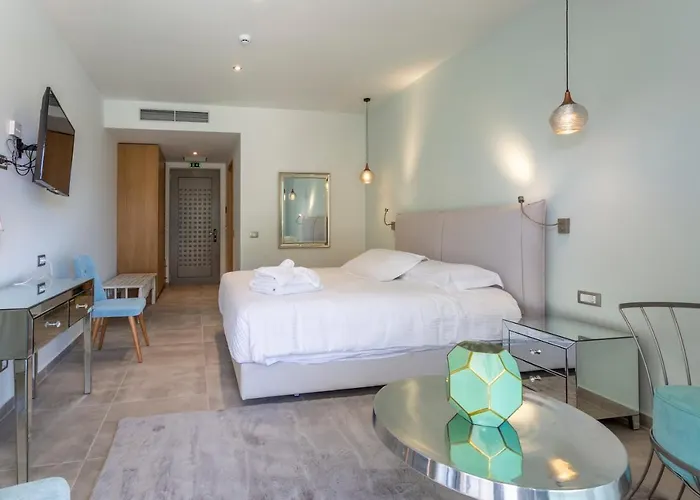 Elysian Luxury Hotel And Spa