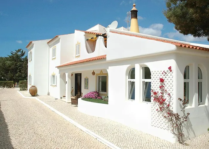 Casa Bela Moura, Boutique Hotel & Wine