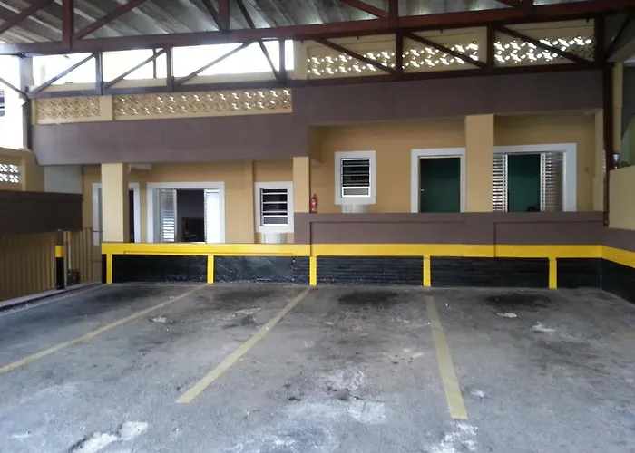 Hotel Karisma II