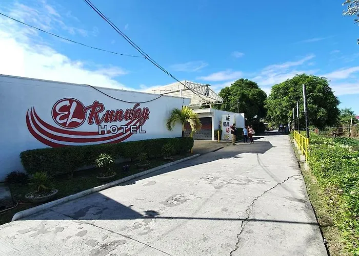 Reddoorz @ El Runway Hotel Bulacan
