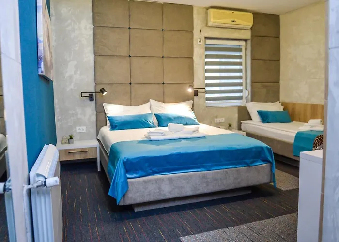 Garni Hotel King