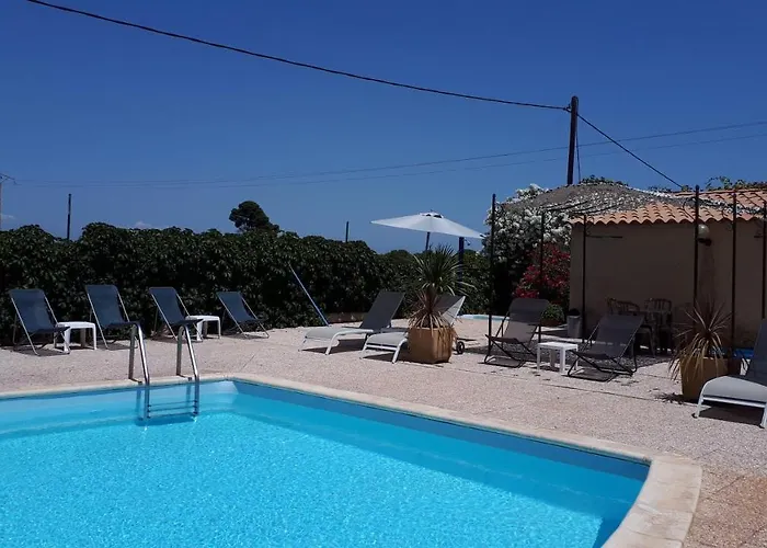 Hotel Restaurant Logis Hotellerie De Balajan