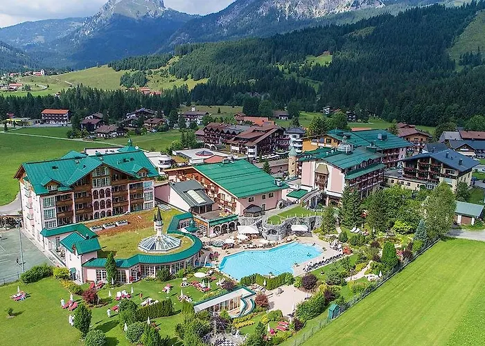 Traumhotel Liebes Rot-Fluh