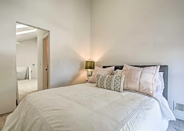 1 Mi To Drinks & Dining: Getaway In Grants Pass