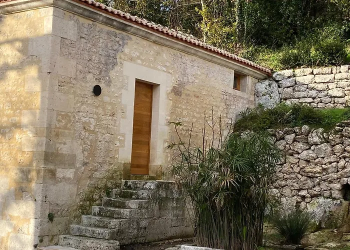 La Maison Des Sources Angoulême