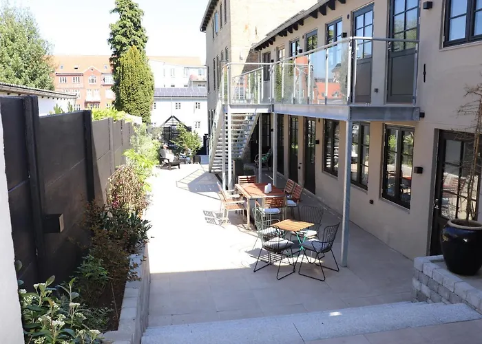 Hotel Petite B&B