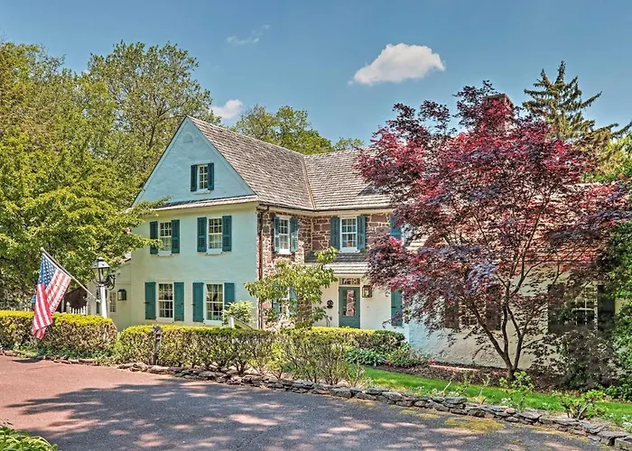 Pool & Courtyard: Timeless Home In Lansdale