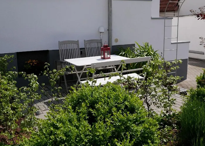 Ferienwohnung Blumengarten