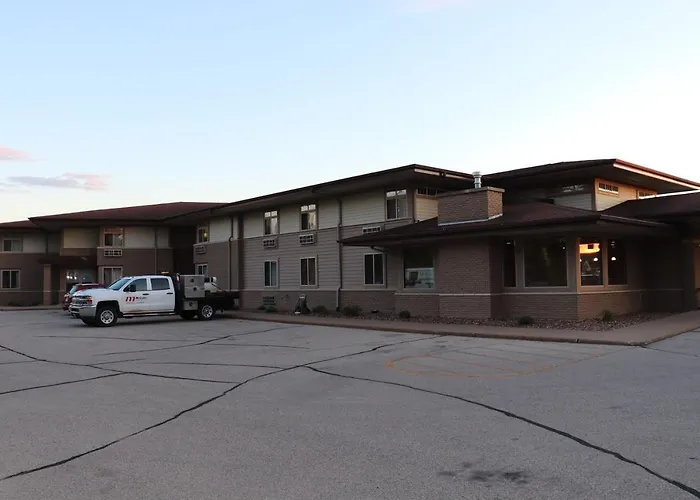 Prairie Inn Holmen La Crosse Area