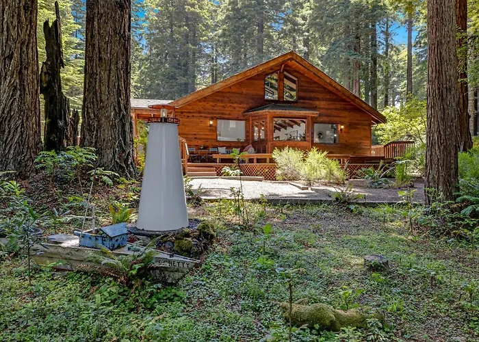 Family Getaway - Hot Tub Fire Pit & Dog Friendly