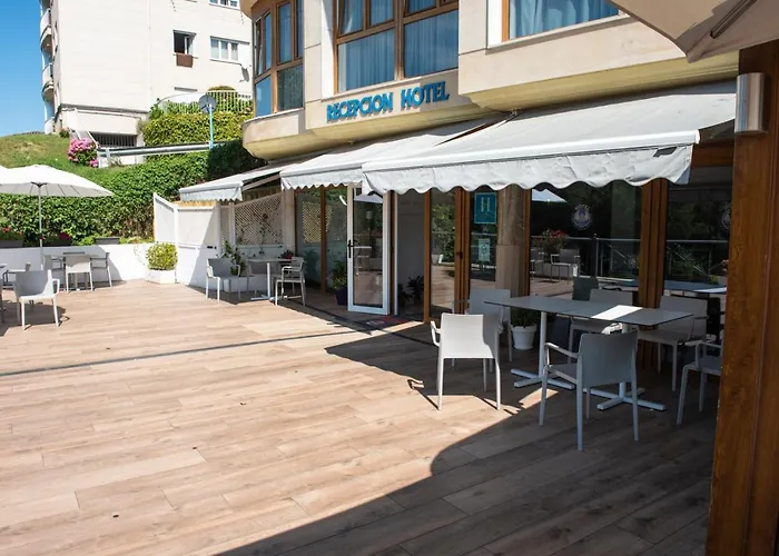 Hotel Faro De San Vicente