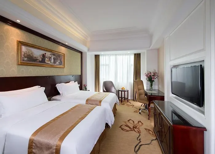 Vienna International Hotel Zhongshan Shiqi Kanghua Road