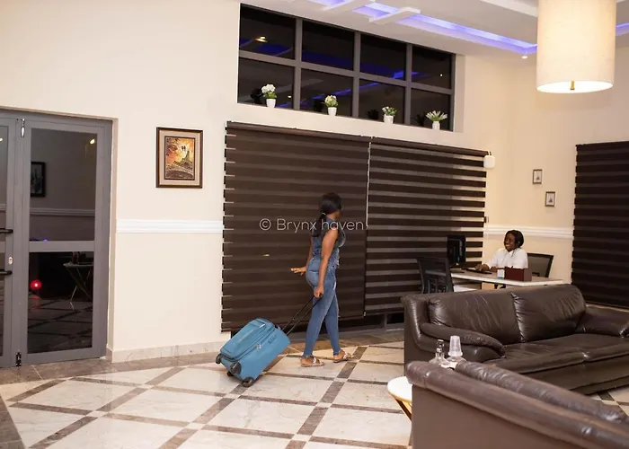 Brynx Haven - Cape Coast