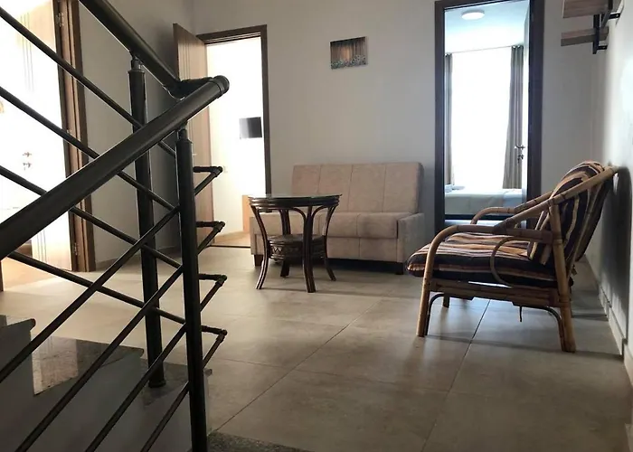 Chaki Hotel