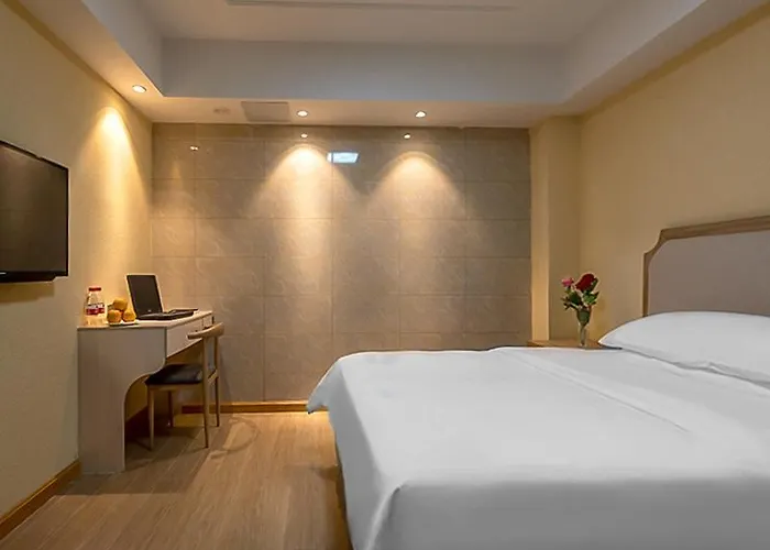 Vienna Hotel 3 Best Wuwei City South