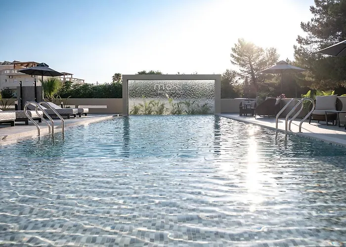 Mossa Well Being Hotel - Heated pool&Wellness Spa