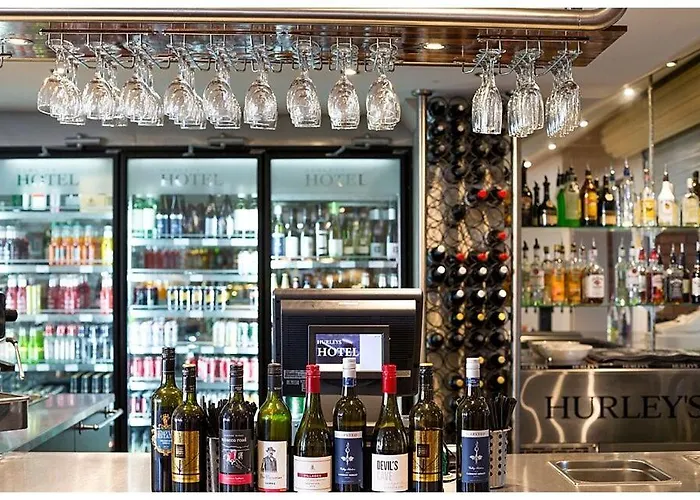 Hurley'S Bar & Bistro