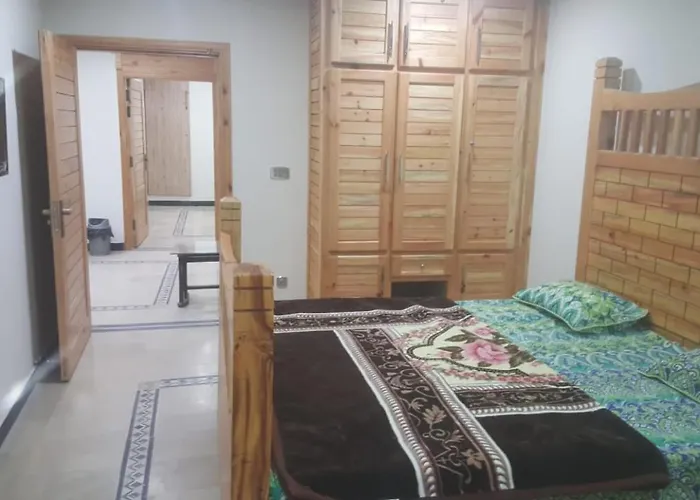 Zujaja Guest House