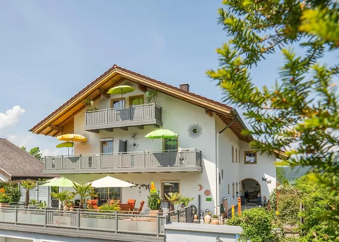 Wander Und Aktiv Hotel Roesslwirt