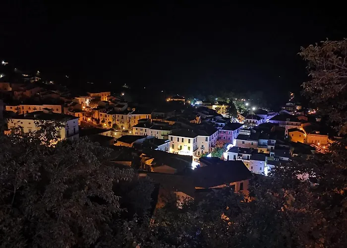 Albergo Diffuso La Castellana “ Camera Della Dama”