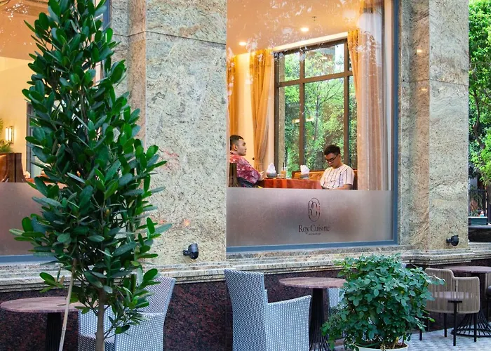 Mansion Park Hotel & Apartment