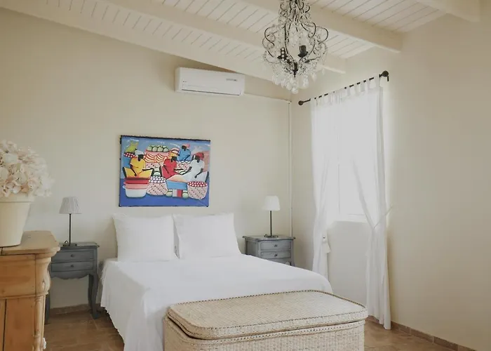 Ocean Breeze Boutique Hotel & Marina
