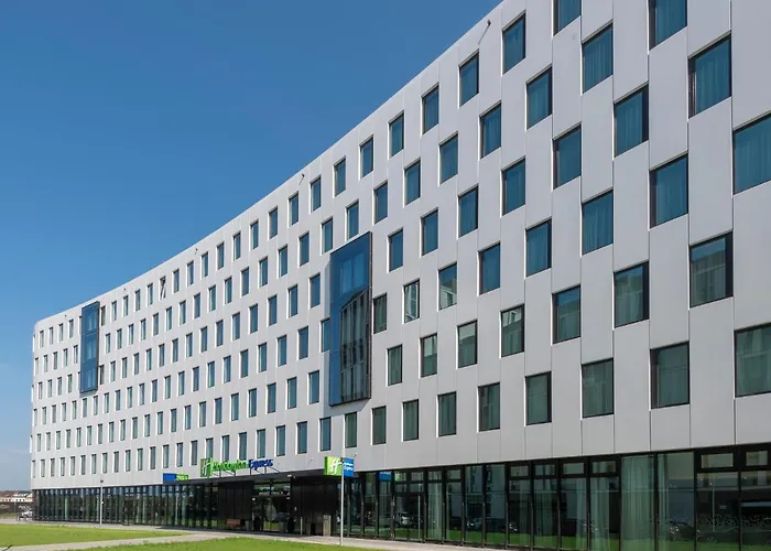 Holiday Inn Express Duesseldorf - Hauptbahnhof By Ihg