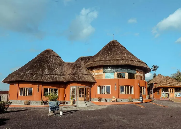 Ingagi Park View Lodge