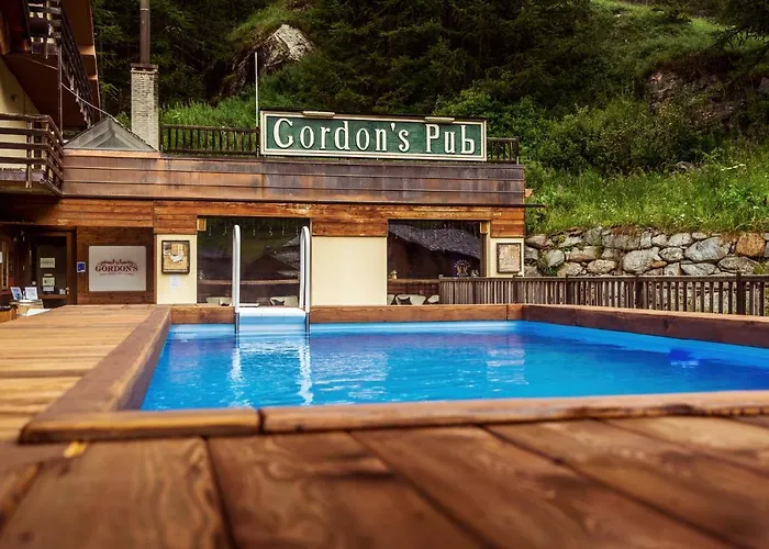 Chalet Du Lys Hotel & Spa