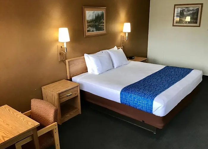 Travelodge By Wyndham Powell