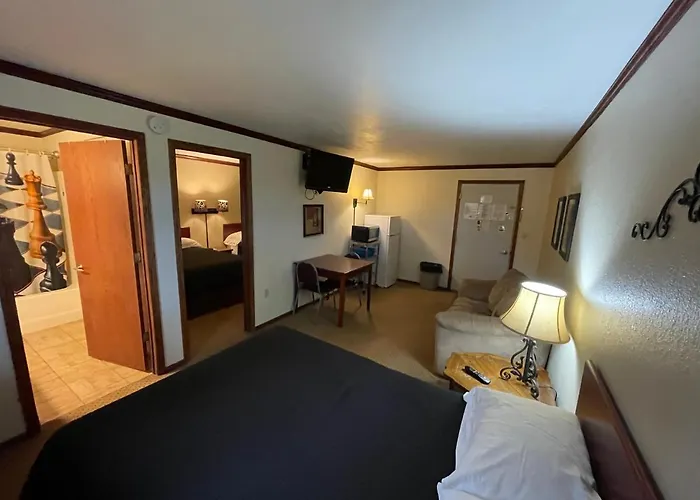 Highland Court Motel