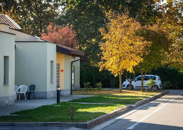 Albavillage Rooms & Camping