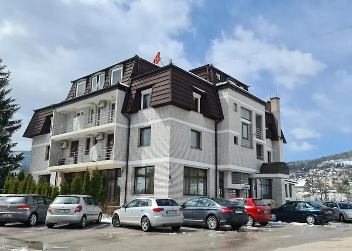 Hotel Damis