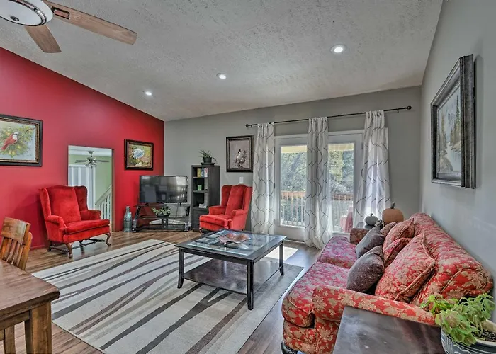 Mt Juliet Getaway W/ Yard: 22 Mi To Nashville