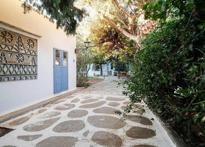 Golden Beach Studios&Suites