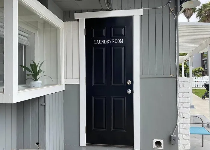 Steps To The Beach, Main Street And Pacific City - 2Br