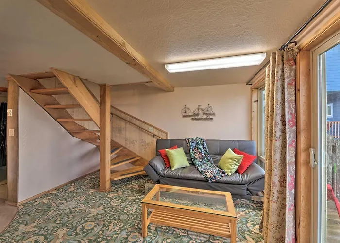 Sanderling Sea Cottages, Unit 2: Walk To Coast!