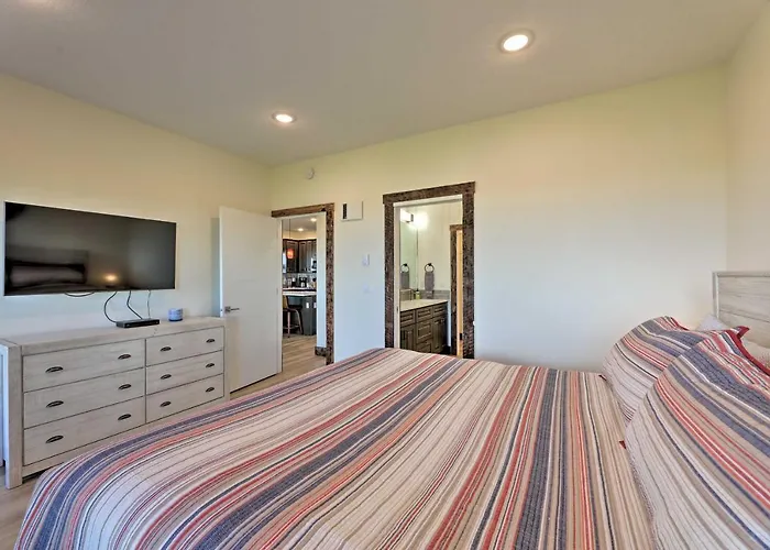Remodeled Sanderling Sea Cottages, Unit 4
