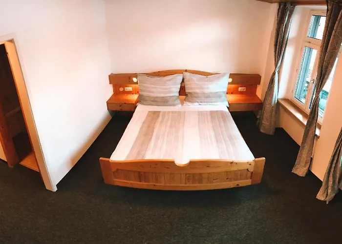 Green Natural Motel