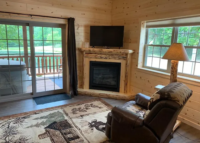 Waterview Lodge By Amish Country Lodging