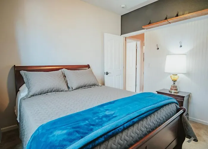 Central Coziness - Steps From Chico'S Hub