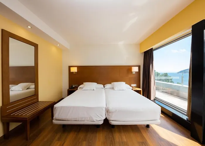 Hotel Thalasso Cantabrico Las Sirenas 4 Superior